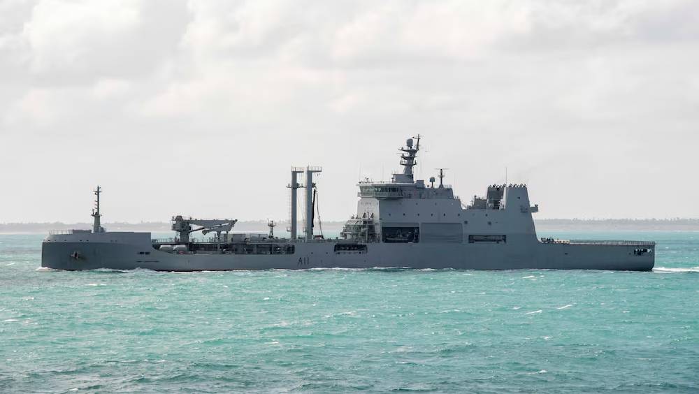 新西蘭海軍最大艦艇「奧特亞羅阿」號。 路透社