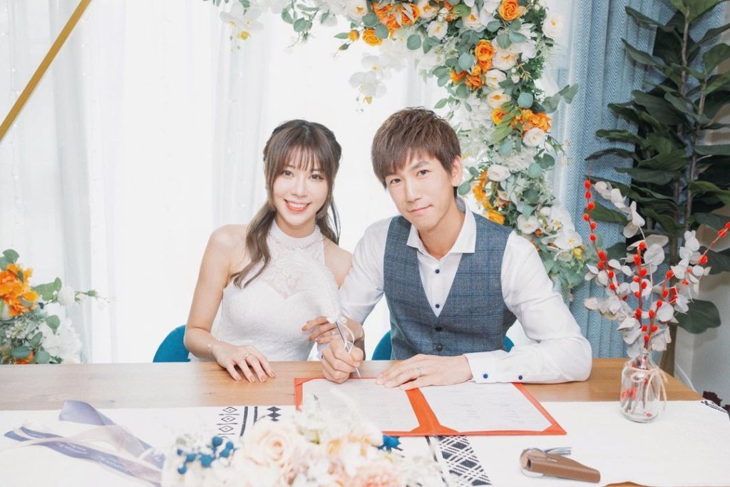 老公個手機又壞埋。