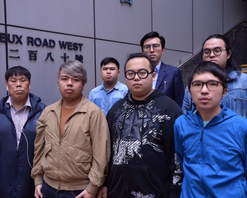 社民連及香港眾志等人被捕。