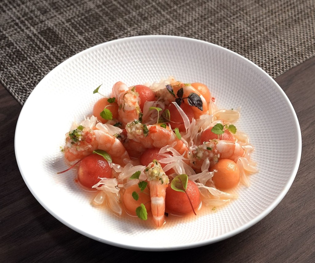 新鮮柚子的果酸，配合恰到好處的辛辣味，成為泰式沙律最受歡迎的口味。