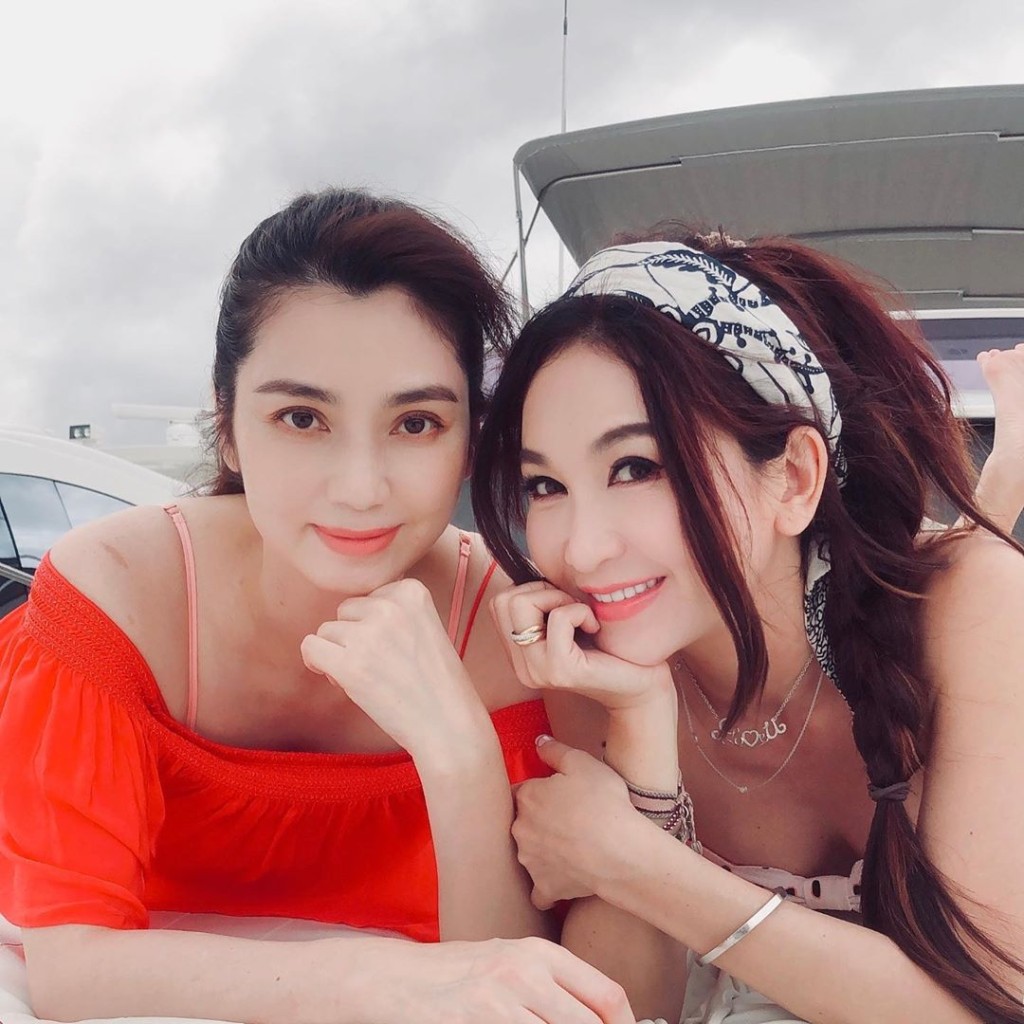 化晒妝遊船河唔辛苦咩?