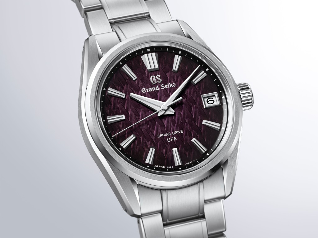 Grand Seiko Evolution 9 Collection Spring Drive U.F.A. Limited Edition SLGB005,錶殼:37mm亮麗鋼/ 機芯:9RB2 Spring Drive自動/ 限量:1,300枚/ 售價:$81,800。 Grand Seiko Evolution 9 Collection Spring Drive U.F.A. Limited Edition SLGB005,錶殼:37mm亮麗鋼/ 機芯:9RB2 Spring Drive自動/ 限量:1,300枚/ 售價:$81,800。