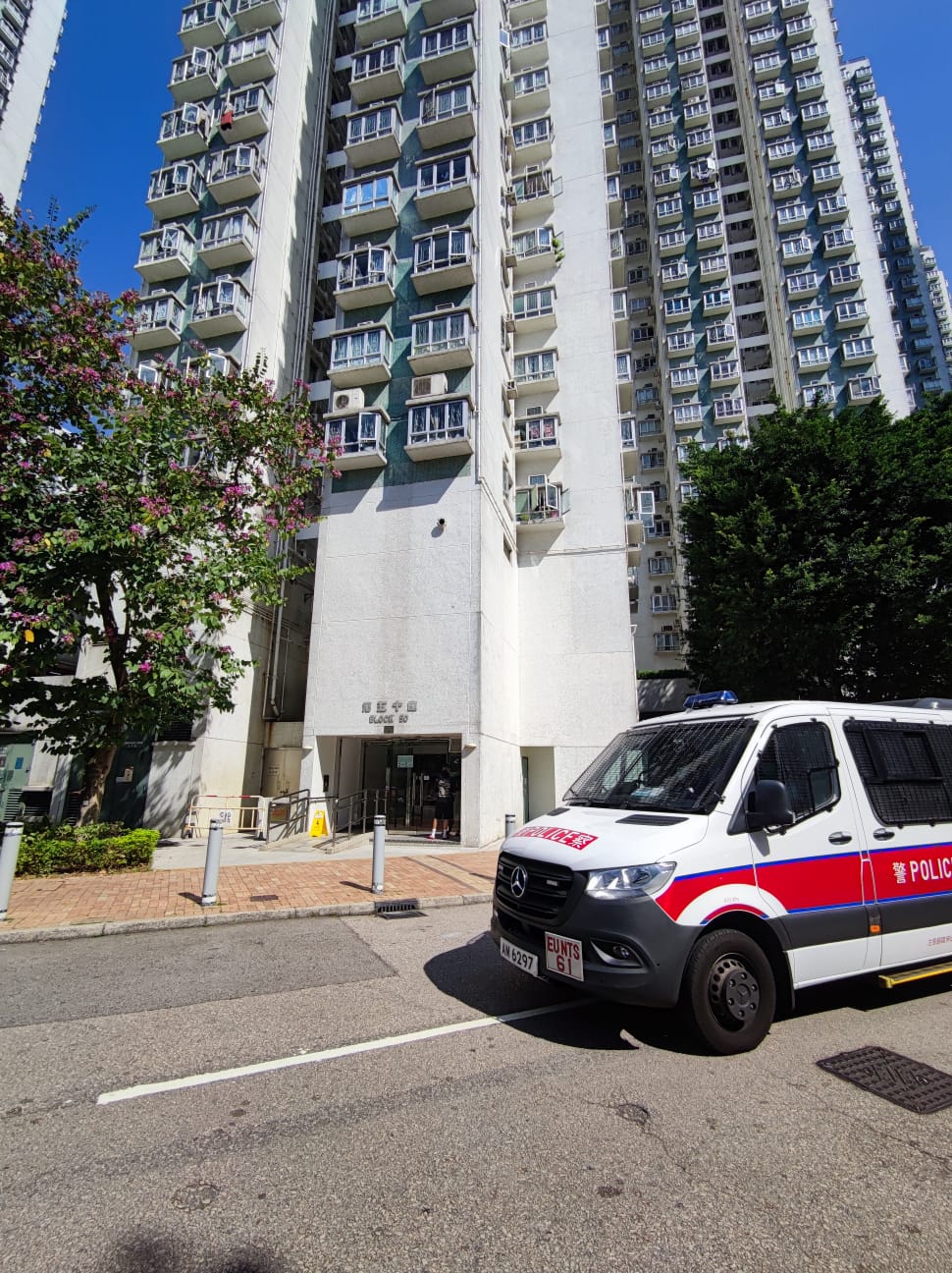 現場是第一城第50座。梁國峰攝