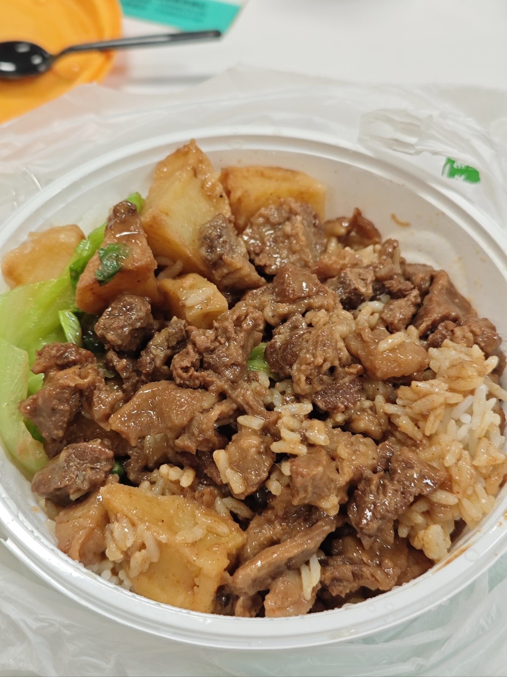 外賣牛肉飯。 示意圖 外賣牛肉飯。 示意圖