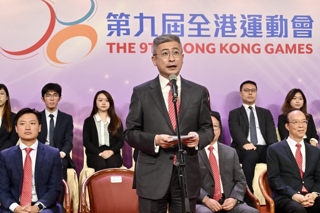 署理文化體育及旅遊局局長劉震在典禮上致辭。