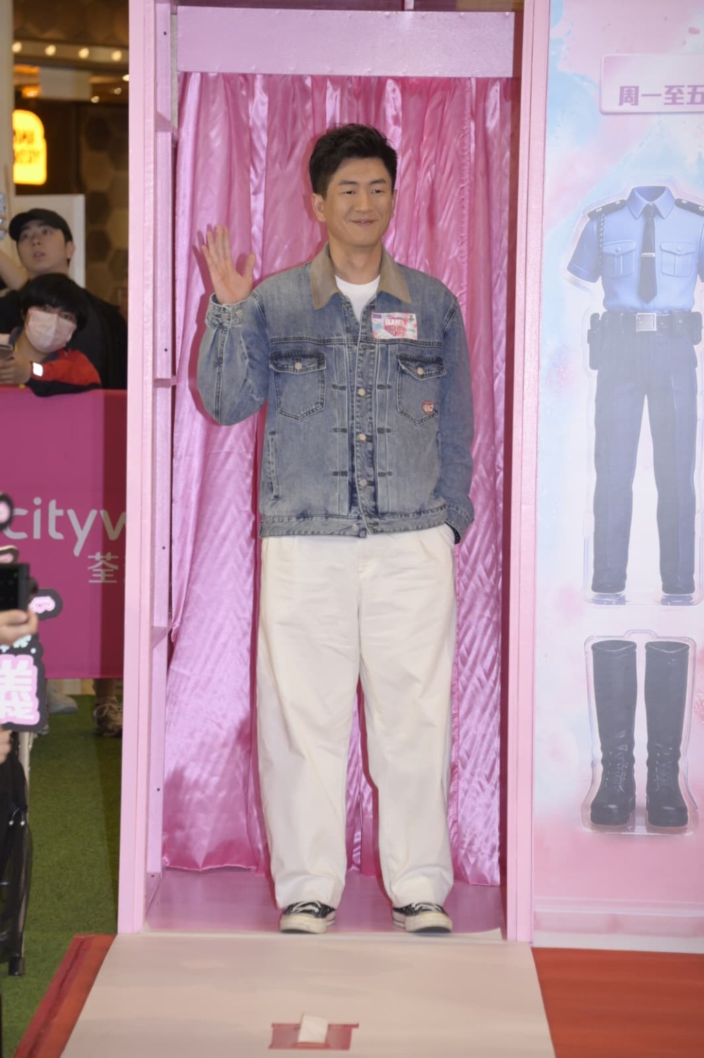 馬貫東拍檔張曦雯No show。