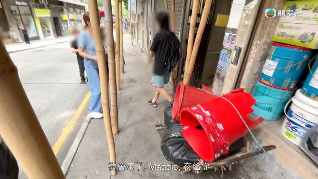 梁敏巧採訪期間遇見惡霸住客。 梁敏巧採訪期間遇見惡霸住客。