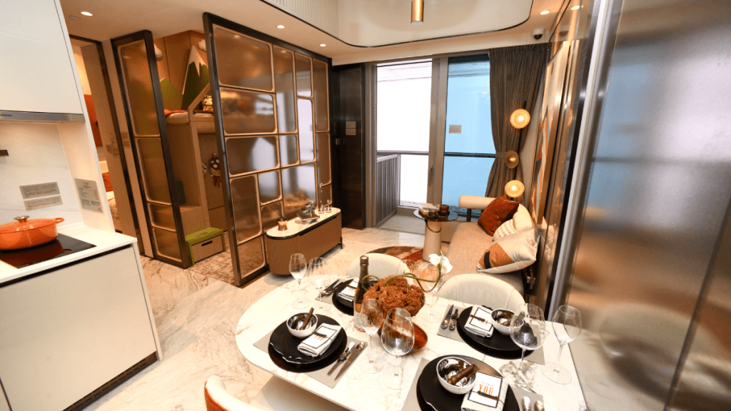 柏景峰 高曠樓底具空間感 展現英倫風格