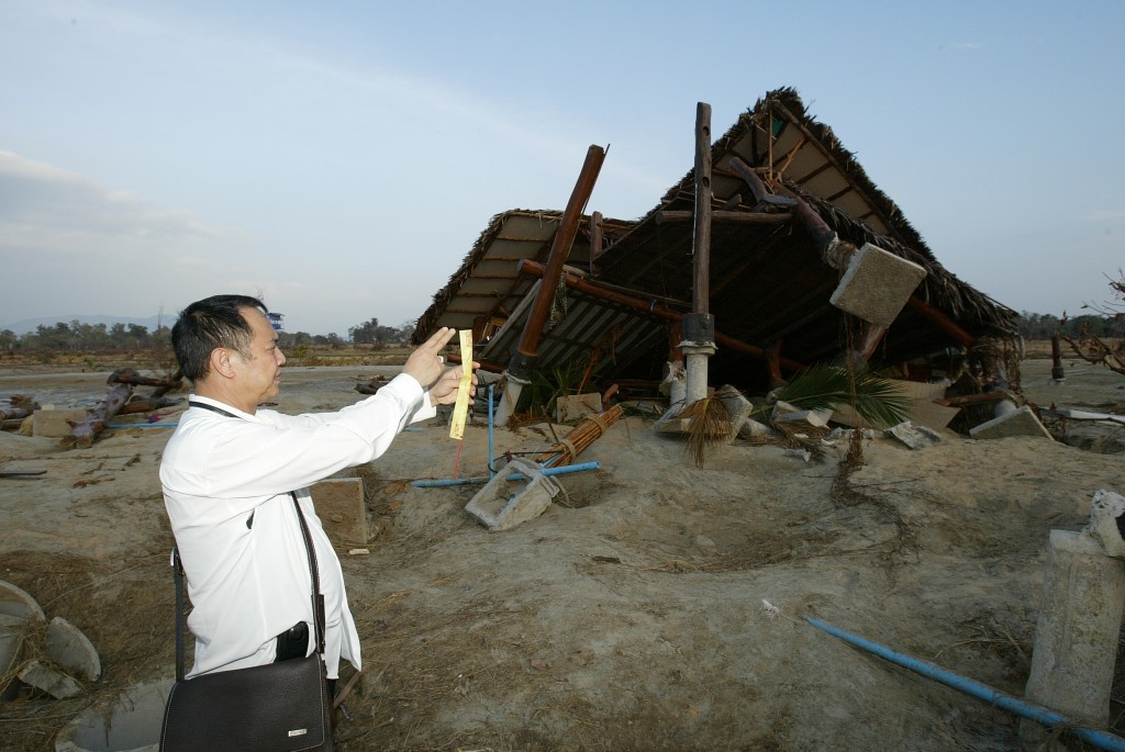 司徒法正曾為南亞海嘯死難者召魂。（東周刊圖片）
