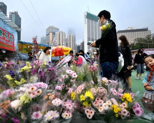 早前宣佈取消的農曆年宵市場,政府宣佈可原址復辦。