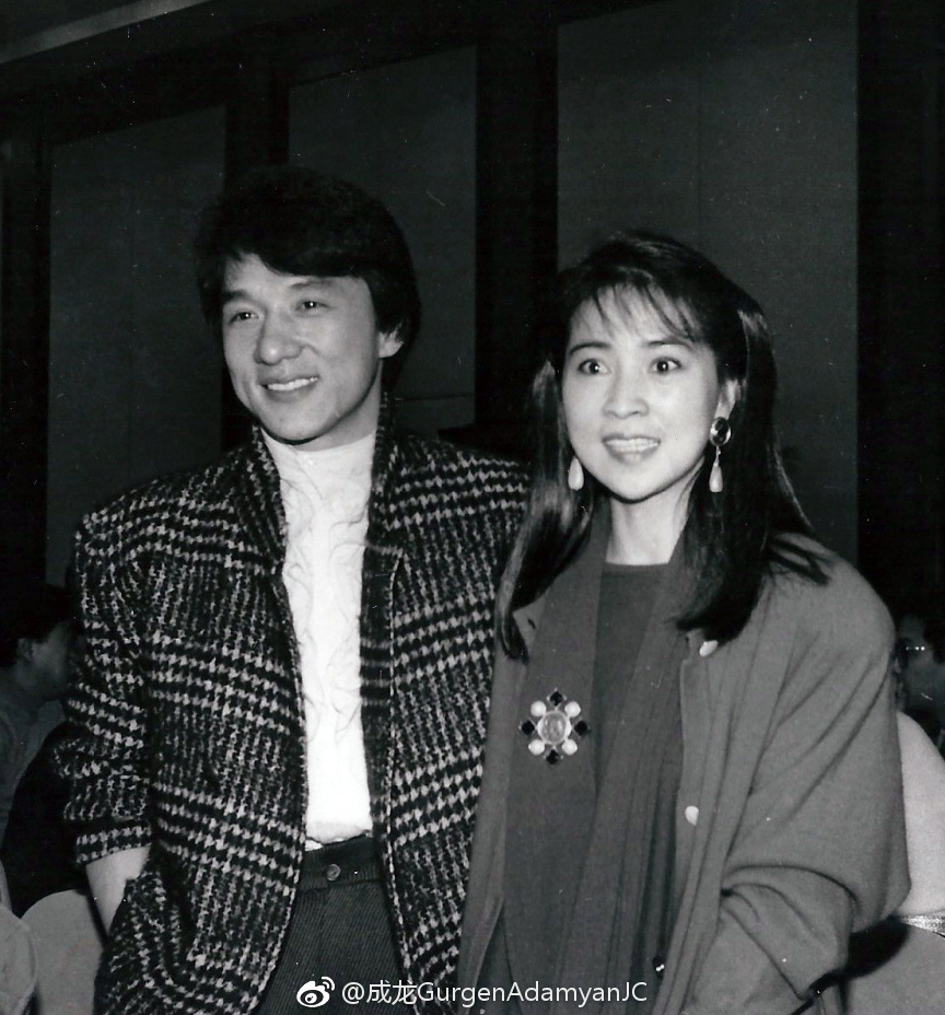 71歲屢傳死訊巨星終極回春一特徵叻過後生仔驚艷網民曾跟星二代兒子水火不容公開道歉