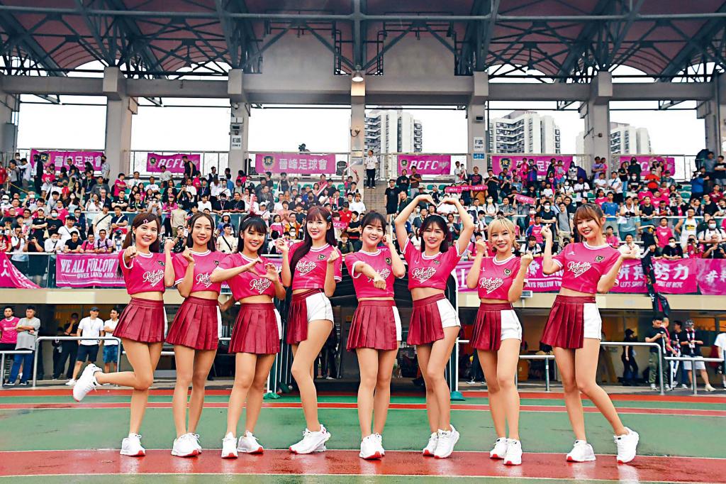 去年5月，台灣職業棒球啦啦隊「樂天女孩」受邀來港擔任表演嘉賓。