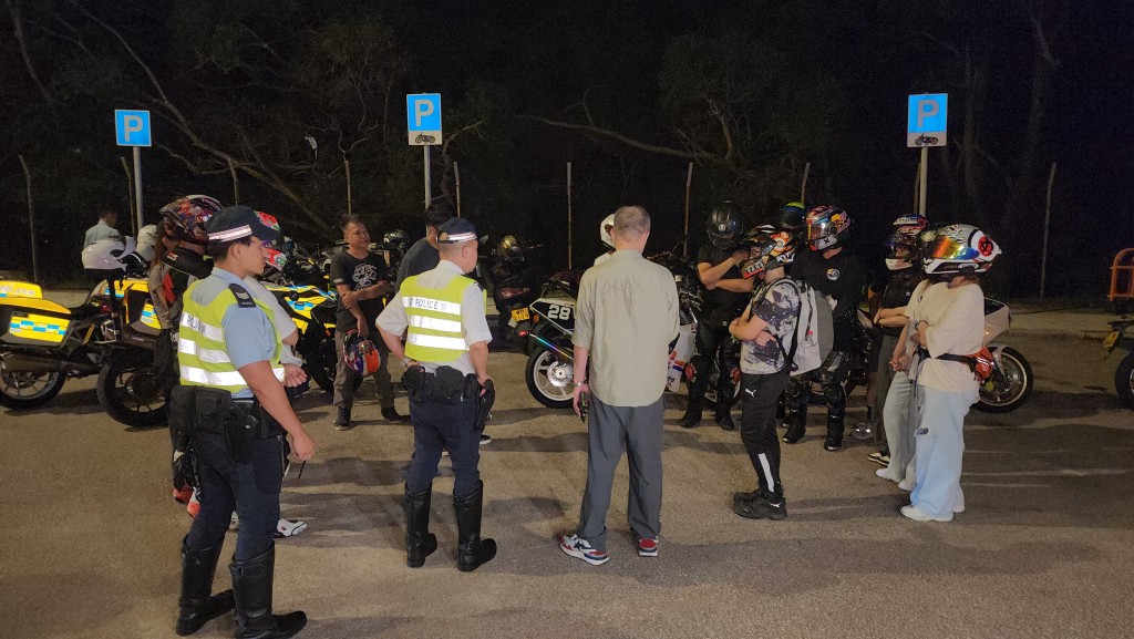 警方初步調查發現,懷疑全部電單車涉及非法改裝。 警方初步調查發現,懷疑全部電單車涉及非法改裝。