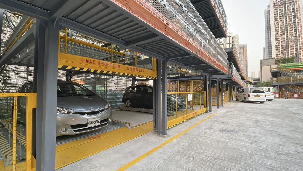 立法会审议兴建全港首个、设有170自动泊车系统泊位公众停车场。资料图片