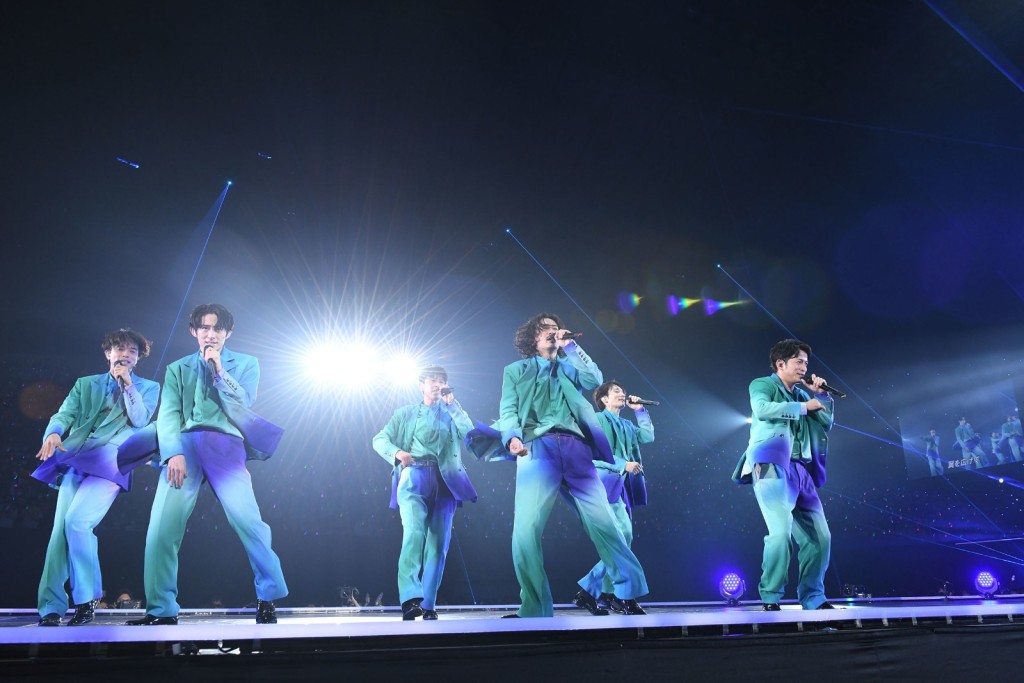V6多次感謝fans。