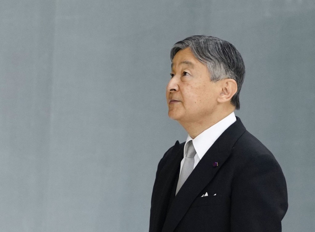 德仁在儀式中,與以往一樣提及「深刻反省」。美聯社 德仁在儀式中,與以往一樣提及「深刻反省」。美聯社