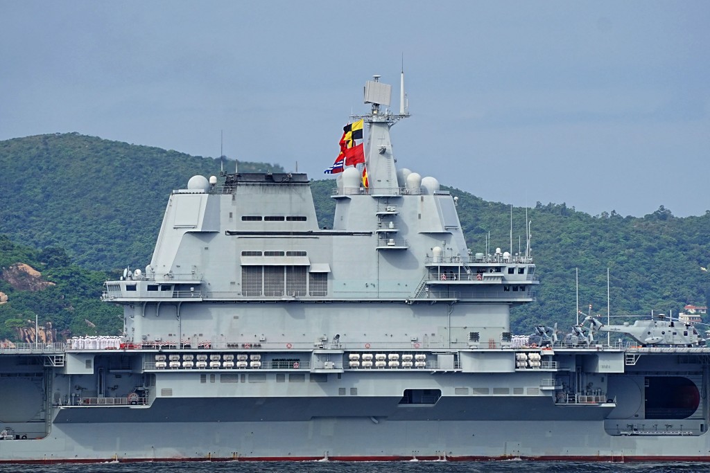 山東艦 - 山東艦航母編隊訪港。汪旭峰攝