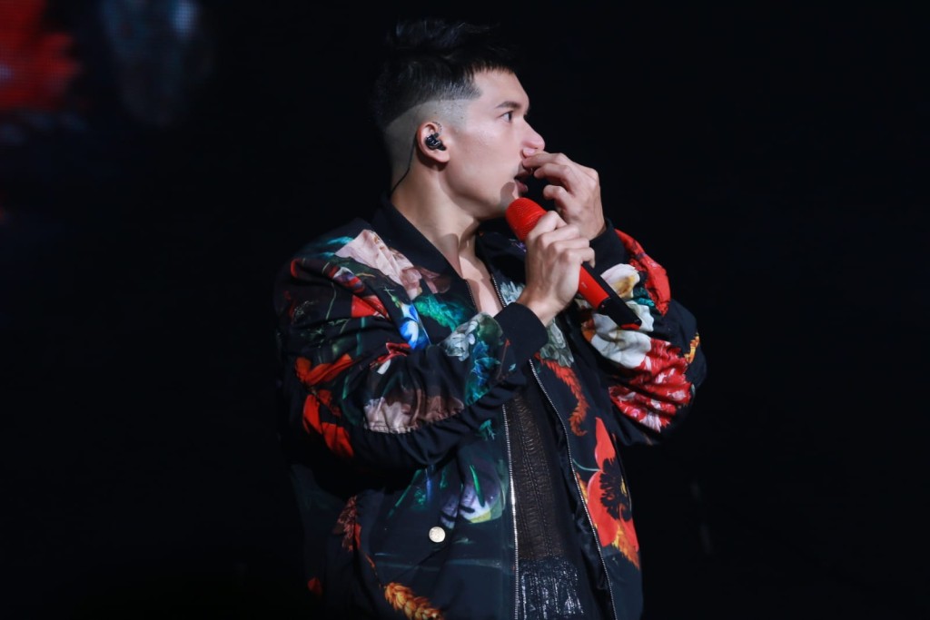 Kenny演唱會。