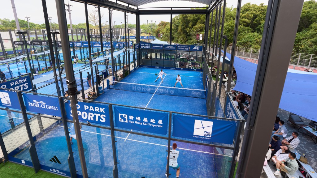 香港GO PARK FIP板網球銅級賽準決賽頂尖球手同場角逐。