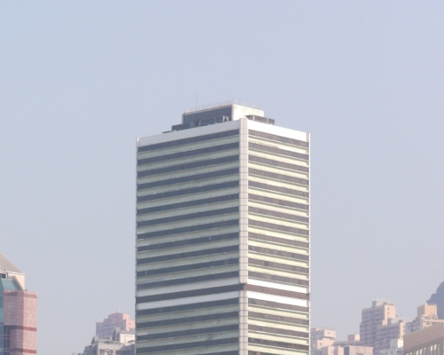 香港商業中心中層單位以意向價1033萬放售。