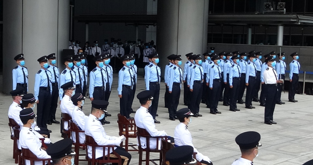 鄧炳強透露警隊至今仍有6,000個職位空缺。資料圖片