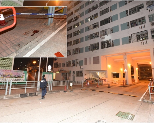 現場留下大灘血跡。