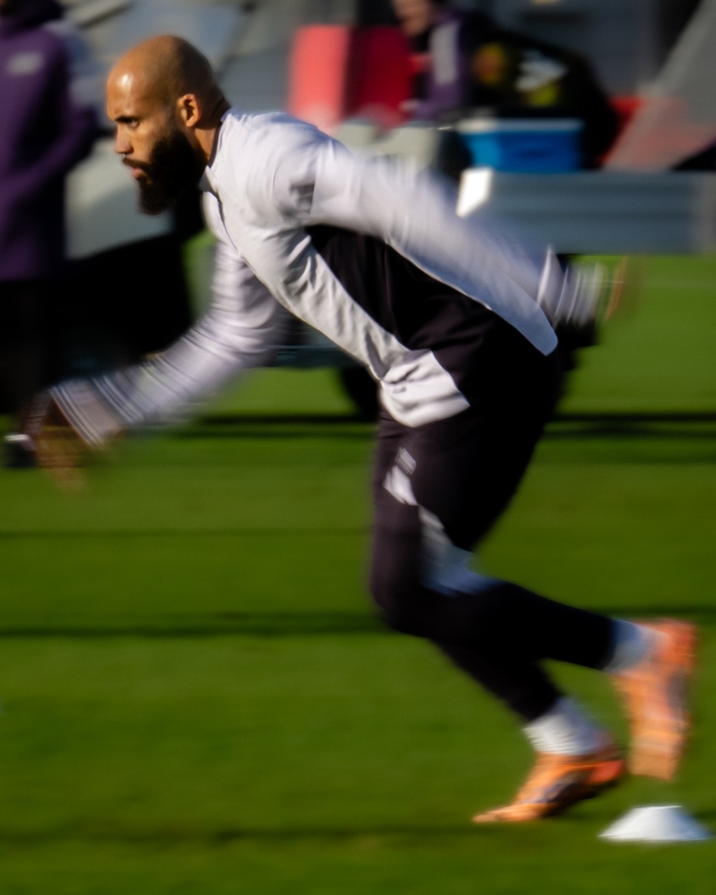 曼聯近日在社交媒體上載麥比奧莫的照片,預視他有機會上陣。曼聯官方圖片 曼聯近日在社交媒體上載麥比奧莫的照片,預視他有機會上陣。曼聯官方圖片