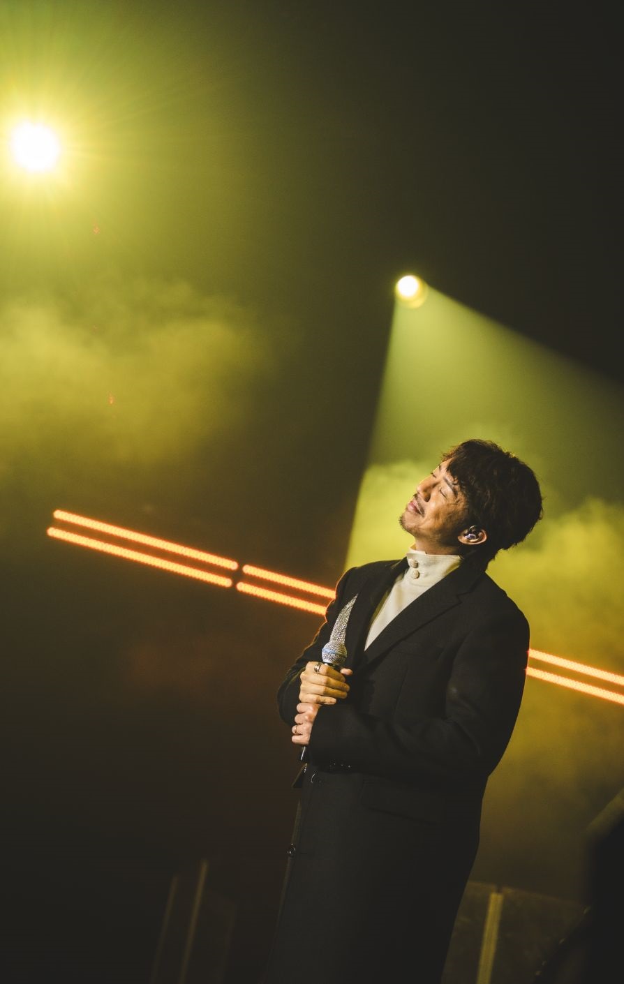 張繼聰表示早就擁有最珍貴的一個簽名——就喺婚姻註冊書上面! 張繼聰表示早就擁有最珍貴的一個簽名——就喺婚姻註冊書上面!