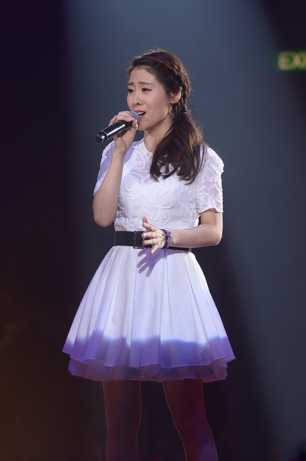 张碧晨凭《中国好声音》夺冠爆红。