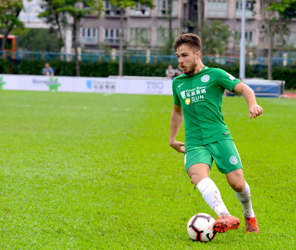 今季狀態火熱的伊高沙托尼近四仗入五球,勢成香港足球明星選舉大熱人馬。