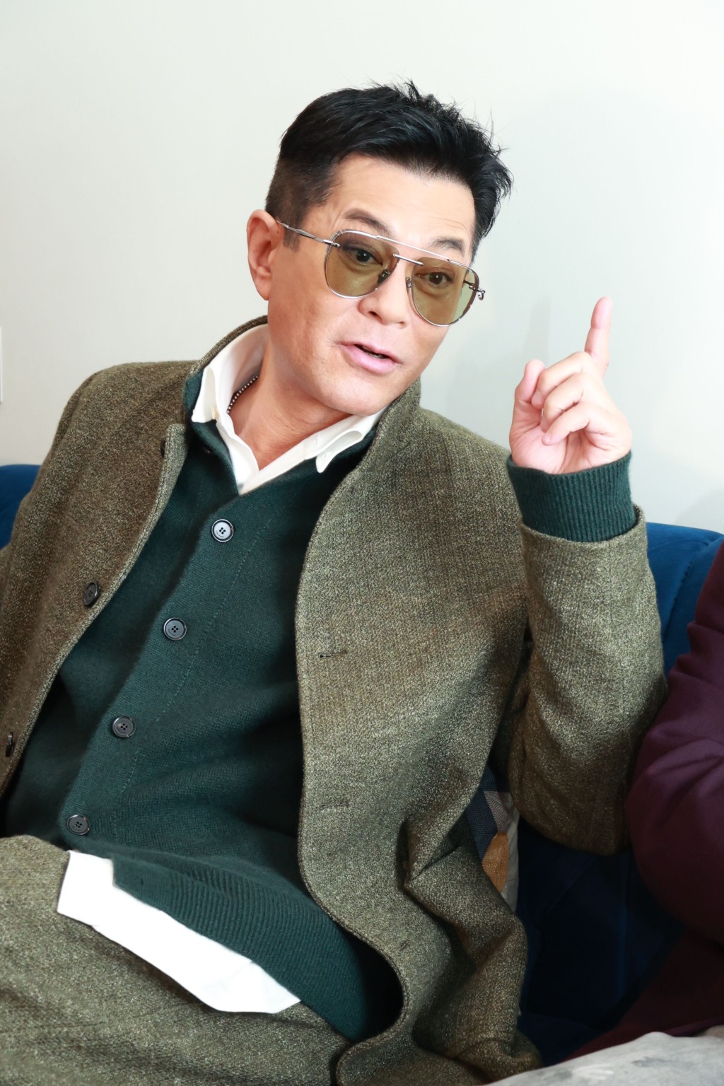 古天乐每隔两、三年就会重温电视版《寻秦记》。