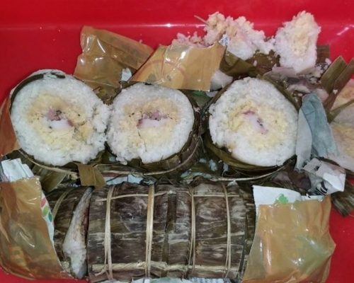 2個共1.36公斤重的越南肉粽。