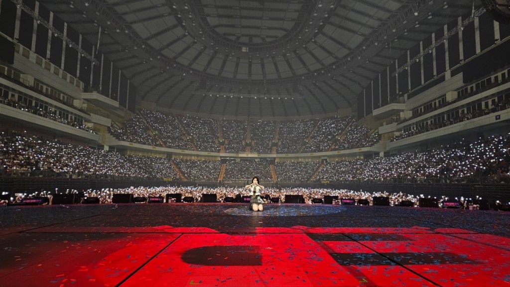 IU的台灣演唱會吸引萬人朝聖。