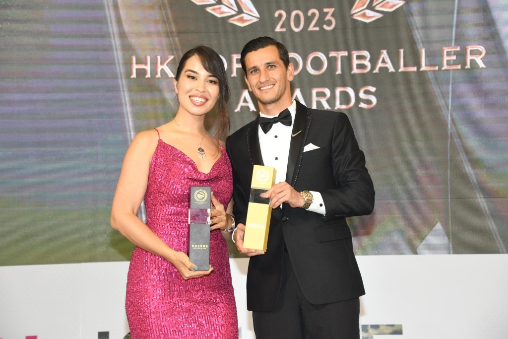 傑志的明加索夫（右）當選香港足球先生。吳家祺攝