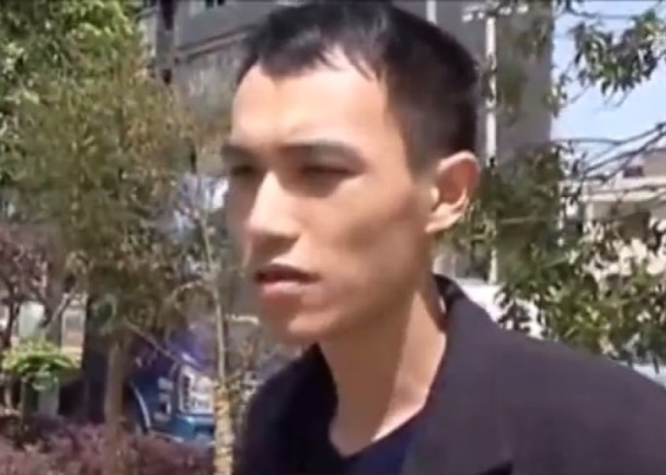 劉桃香的兒子質疑出事樓梯口的設計違法。（網圖）