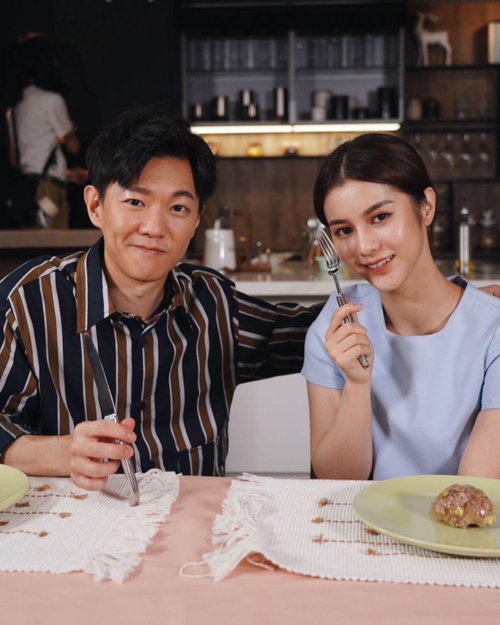 Larine盼開《一秒廚神》第二季,與Andy繼續搞笑互窒。