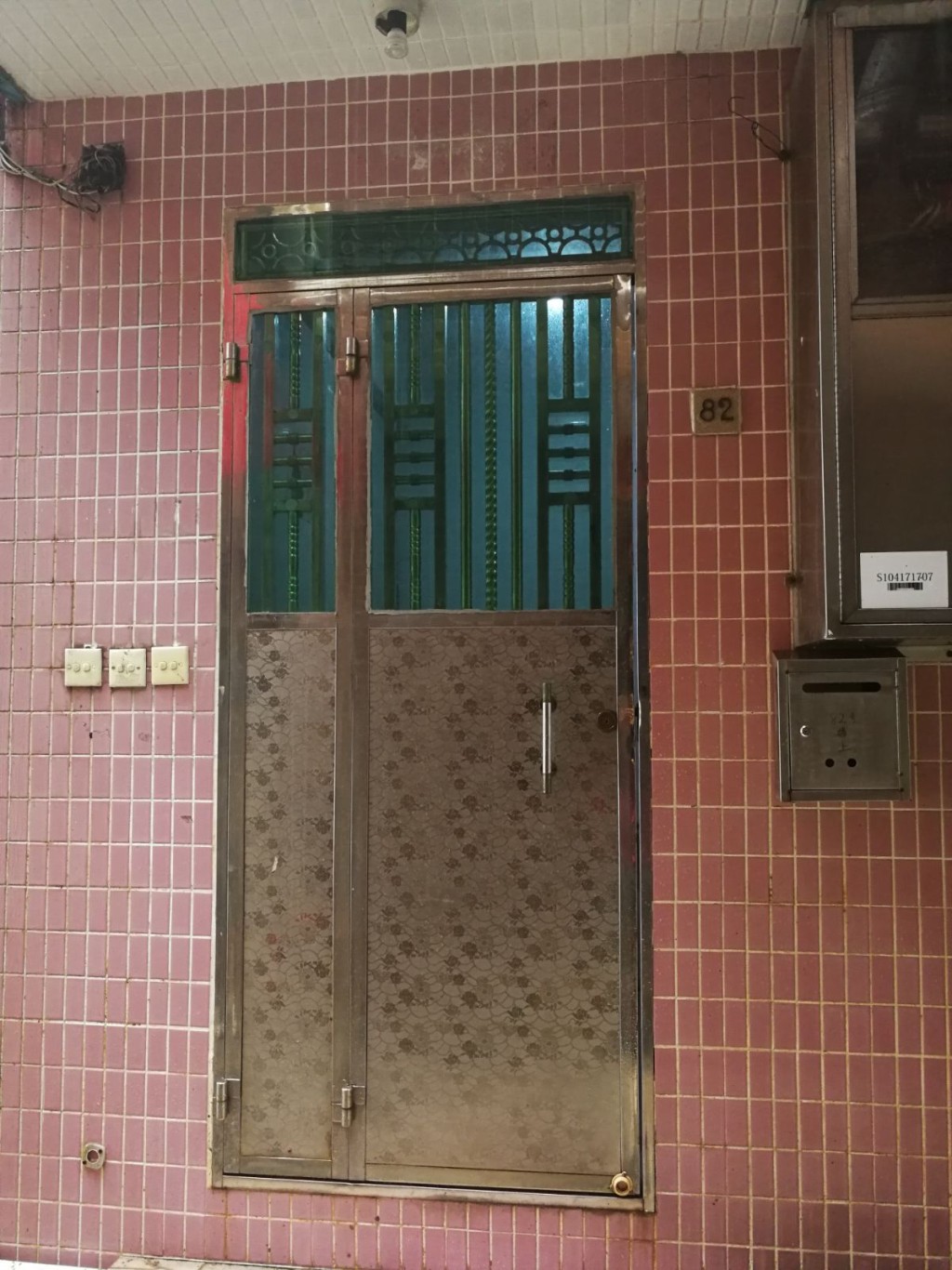 男嬰父母在東鎮圍的住所。