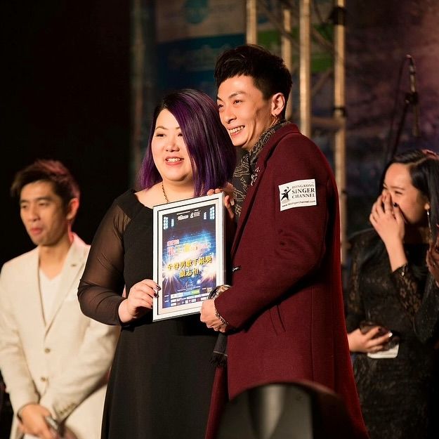 《中年好声音》出身的颜志恒在2018年2首次参加 《歌王歌后挑战赛 • 终极一战》 总决赛。