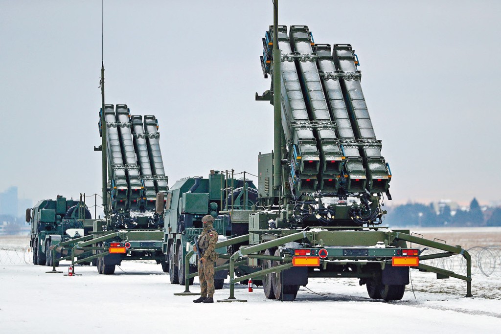波兰军演使用的爱国者导弹系统。
