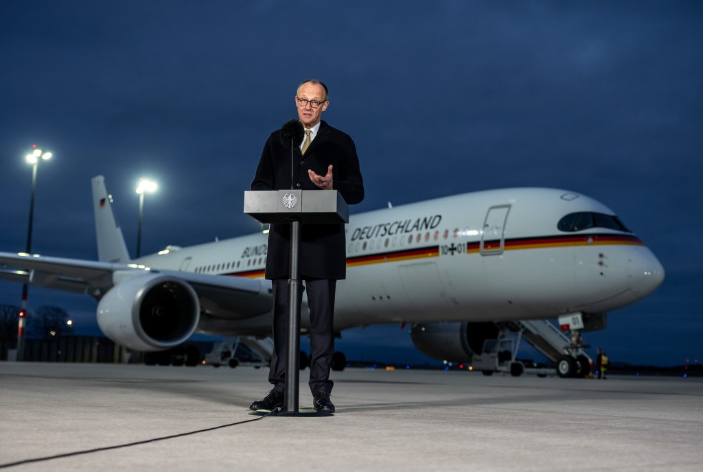 德国总理默茨启程北京展开访华行程 寻求平衡伙伴关系。美联社