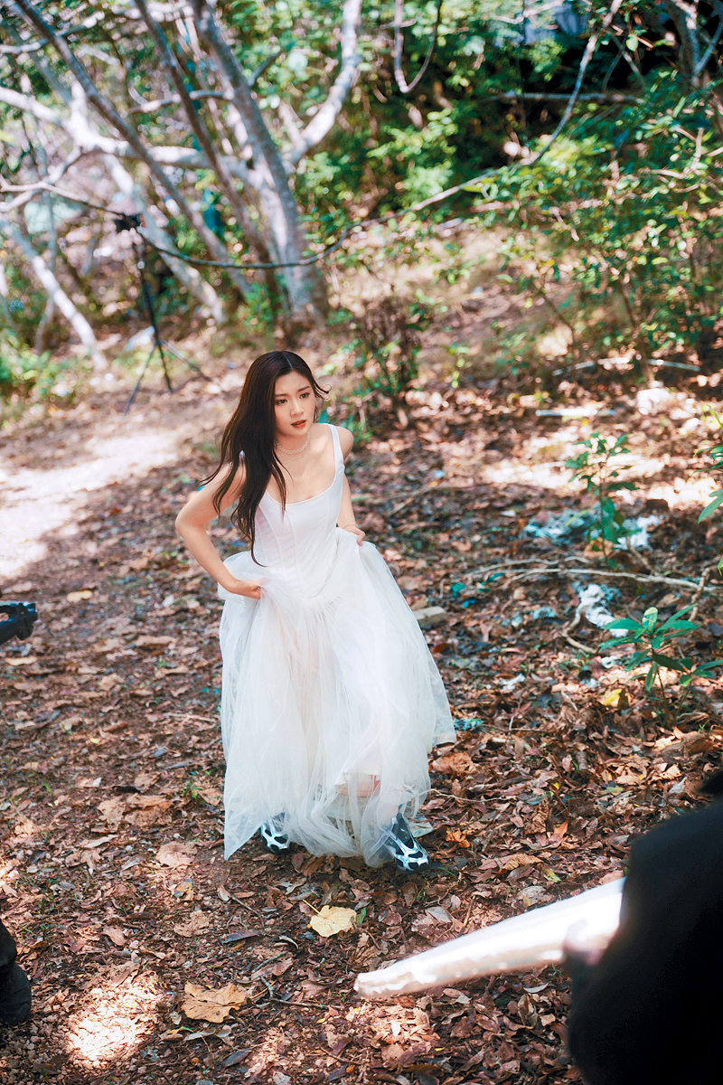 Candy借新歌直白show自己。