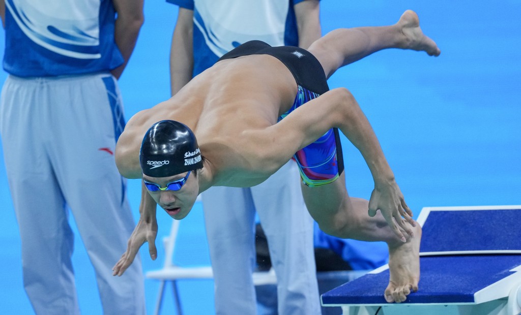 張展碩800米自由泳再奪金，收穫個人第3金。新華社