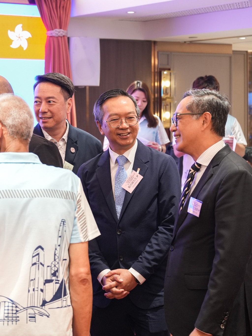 戴尚誠指房屋局希望透過科技達到提速、提量、提質、提效的建屋成果,也希望這些科技能讓工人的工作更輕鬆、更有幸福感,及最重要的更安全。 戴尚誠指房屋局希望透過科技達到提速、提量、提質、提效的建屋成果,也希望這些科技能讓工人的工作更輕鬆、更有幸福感,及最重要的更安全。