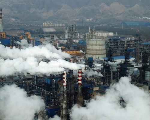 當局將會設立一批能源資源基地和國家規劃礦區，加大石油、天然氣、稀土等戰略礦產資源的勘查。資料圖片