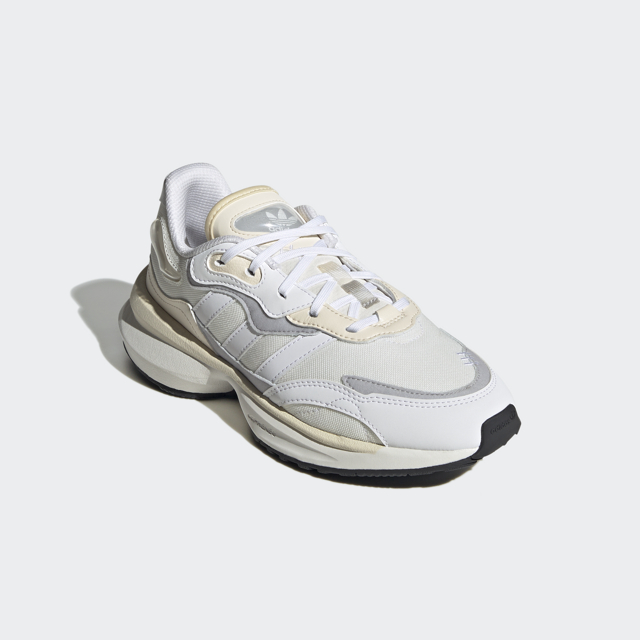 ZENTIC運動鞋/$899。