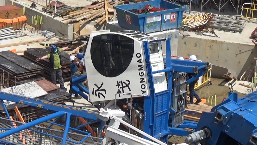 安達臣道石礦場R2-2號地盤在2022年9月曾發生冧天秤事故,造成3死6傷。資料圖片 安達臣道石礦場R2-2號地盤在2022年9月曾發生冧天秤事故,造成3死6傷。資料圖片