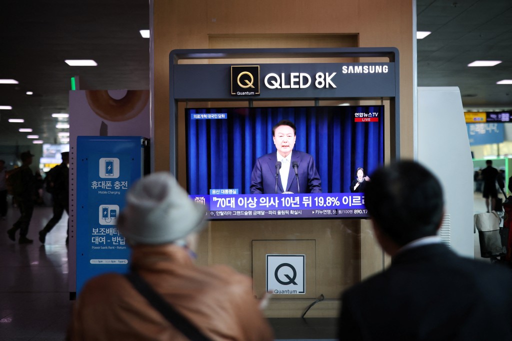 南韓總統全國講話吸引民眾收看。路透社