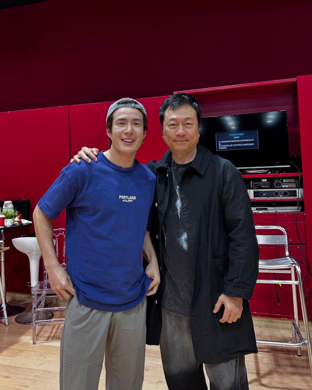吳兆麟跟黎耀祥合作。