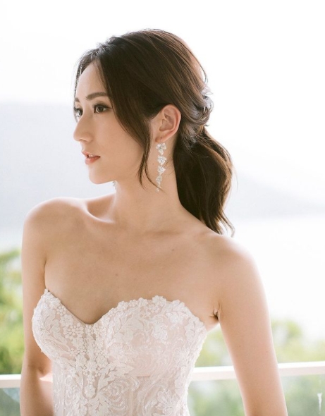 出道只有兩年,但是非不絕。