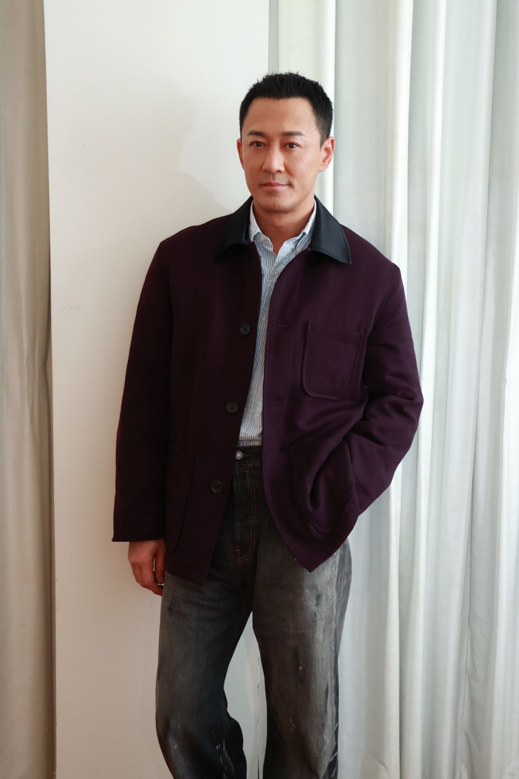 林峰话古仔教佢做人处事。